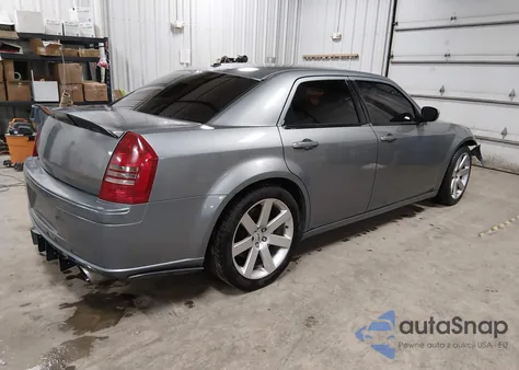 2006 Chrysler 300C Srt8 from USA, damaged, VIN 2C3LA73WX6H368598